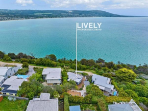 The Peak of Mt Martha Spa and Sunset Views
